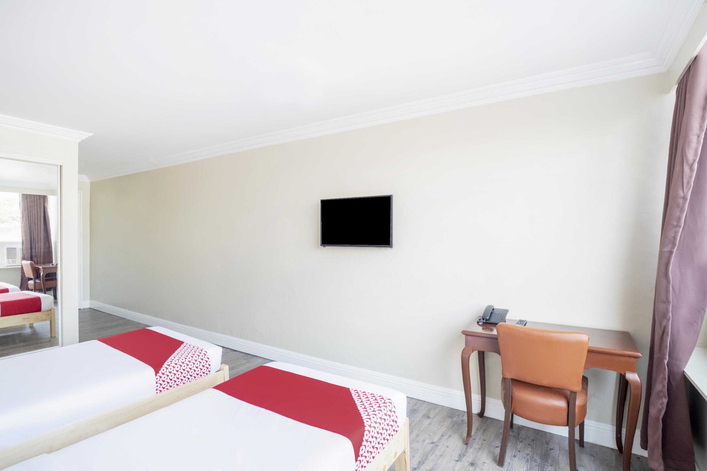 Hotel Manila Airport By Urban Connect Pasay