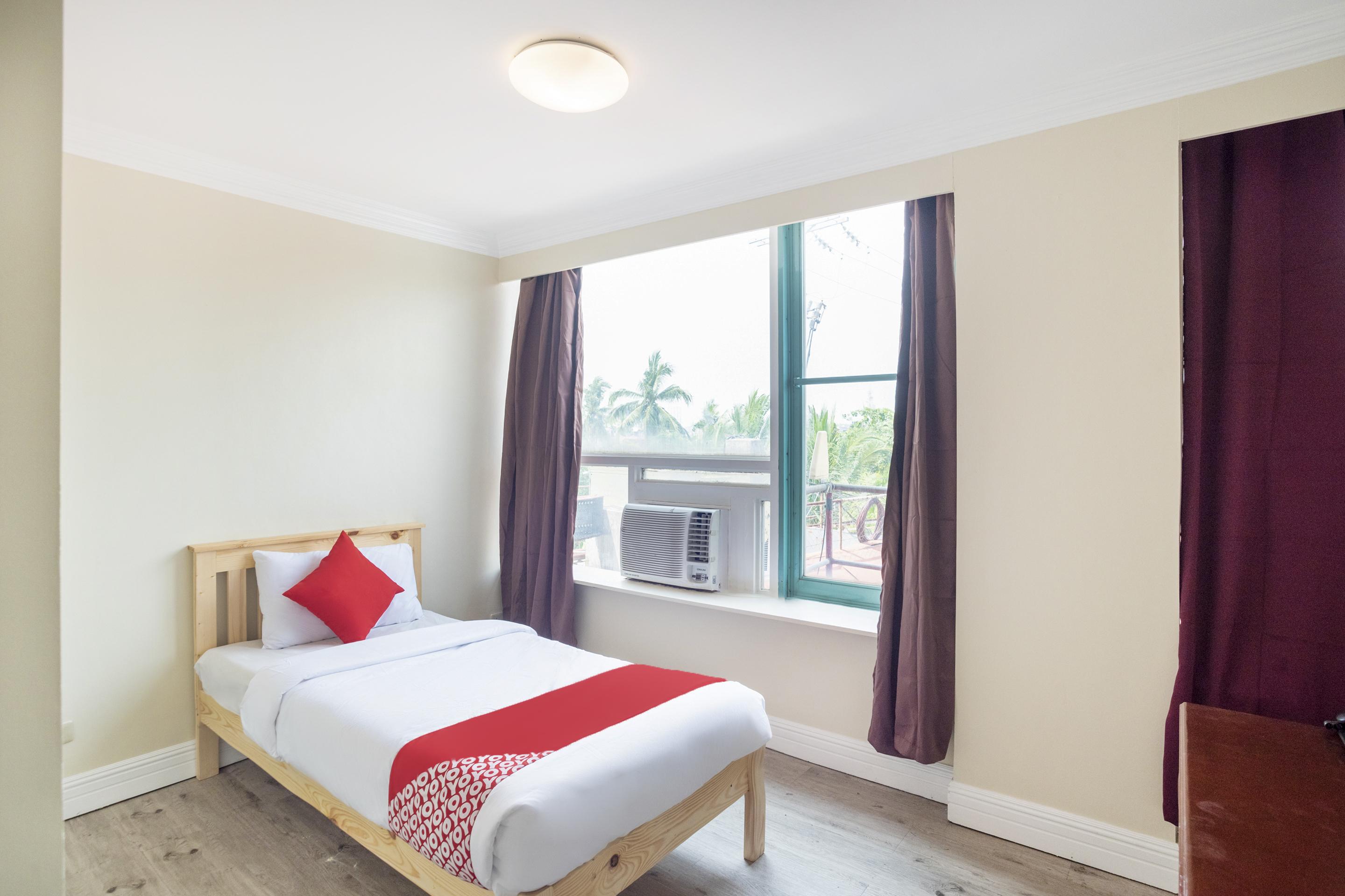Hotel Manila Airport By Urban Connect Pasay