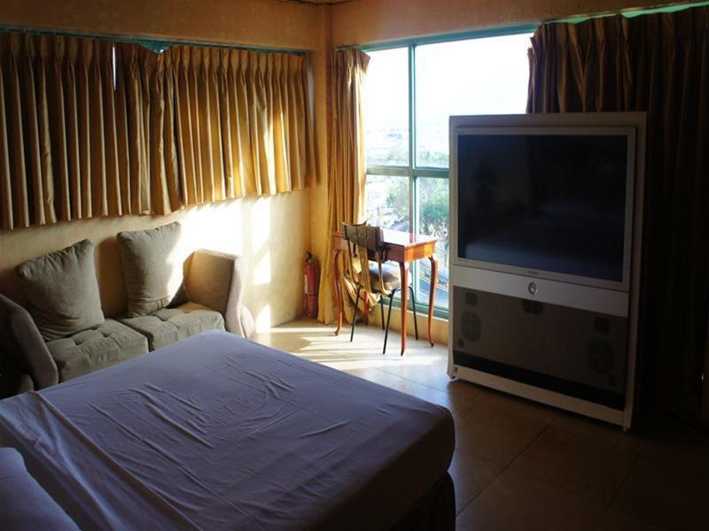 Hotel Manila Airport By Urban Connect 2*